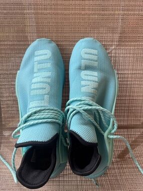 adidas Men’s Sneakers in Light Teal / Aqua
